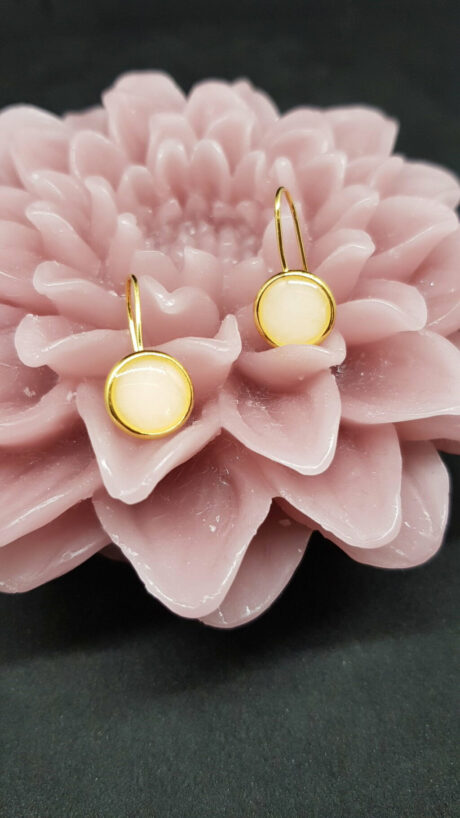 Le-Bijou-de-Maman-bijoux-lait-maternel-personnalises-souvenir-boucles-oreilles-mes-médaillons-or