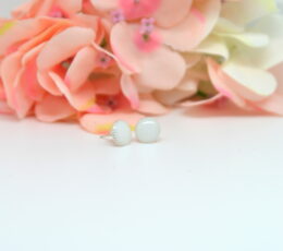 Le-Bijou-de-Maman-bijoux-lait-maternel-personnalises-souvenir-boucles-oreilles-mes-medaillons