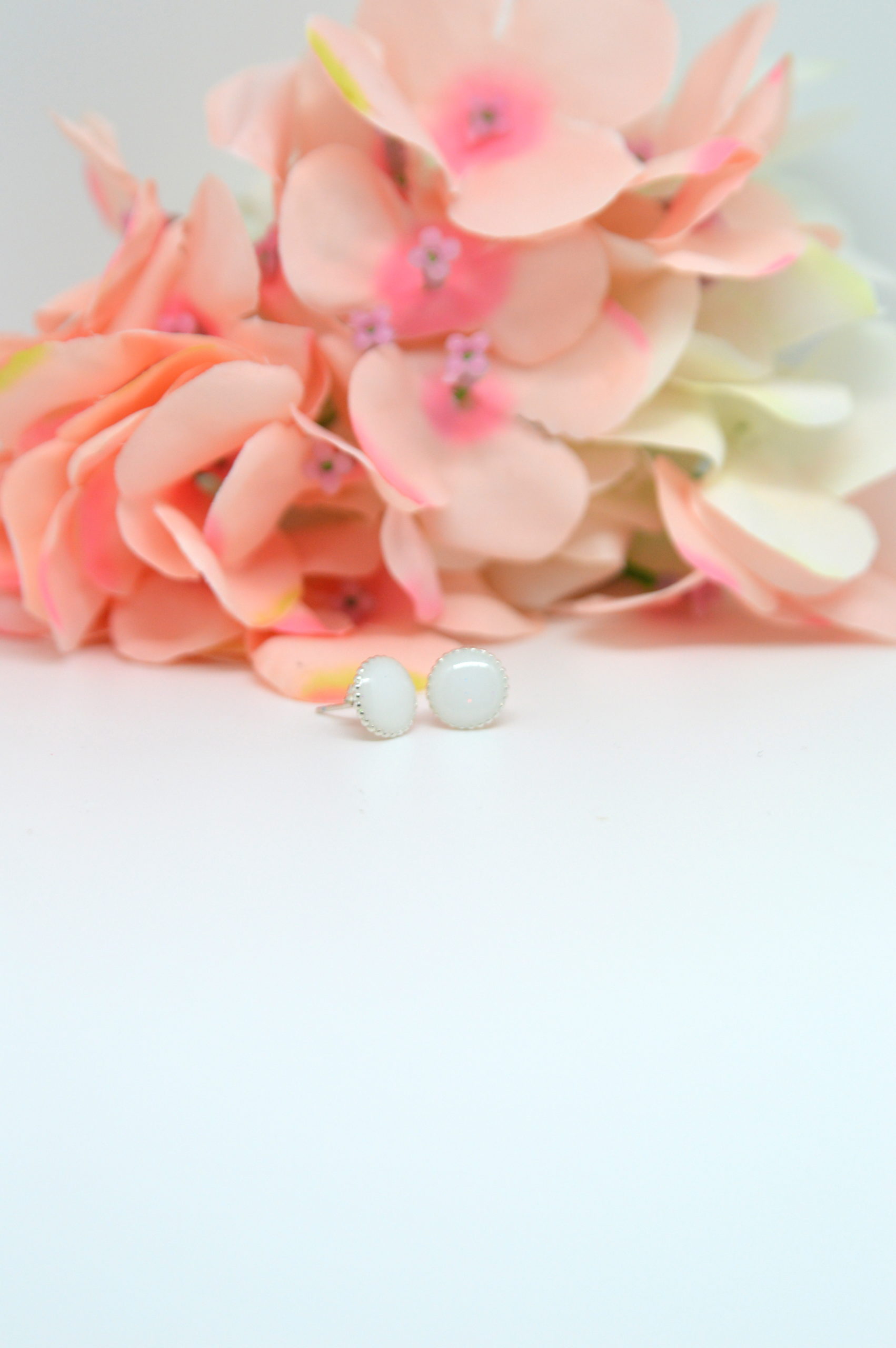 Le-Bijou-de-Maman-bijoux-lait-maternel-personnalises-souvenir-boucles-oreilles-mes-medaillons