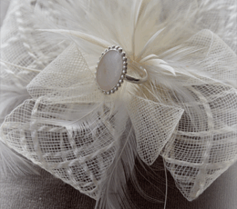 Le-bijou-de-maman-bijoux-de-lait-maternel-bague-femme-cabochon-lait