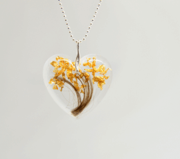 Le-Bijou-de-Maman-bijoux-lait-maternel-personnalises-souvenir-collier-mon-arbre-dore