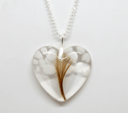 Le-bijou-de-maman-bijou-de-lait-maternel-bijou-cheveu-collier-mon-arbre-nuage-de-lait-2