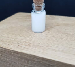 Le-Bijou-de-Maman-bijoux-lait-maternel-personnalises-souvenir-ma-fiole-de-lait