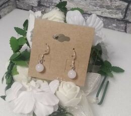 Le-Bijou-de-Maman-bijoux-lait-maternel-personnalises-souvenir-boucle-doreille-perle-pendante