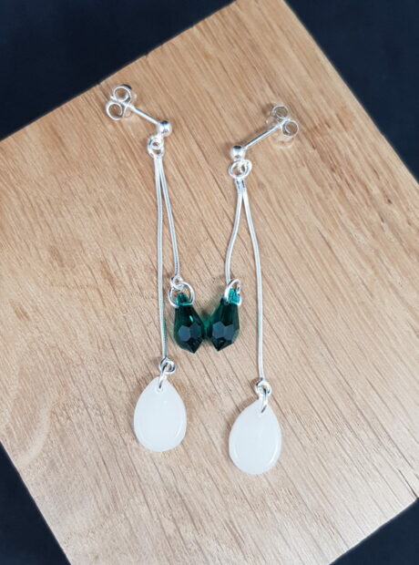 Le-Bijou-de-Maman-bijoux-lait-maternel-personnalises-souvenir-boucles-oreilles-mes-gouttes-cristal