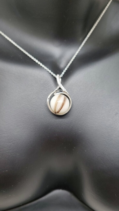 Le-Bijou-de-Maman-bijoux-lait-maternel-personnalises-souvenir-collier-ma-goutte-perlee-6