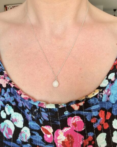 Le-Bijou-de-Maman-bijoux-lait-maternel-personnalises-souvenir-collier-ma-perle-lait-2