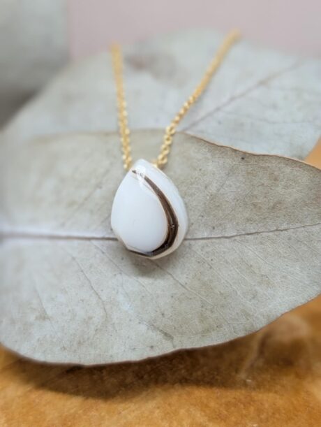 205f32b0-2640-4a1b-8545-4e35efb5f34b