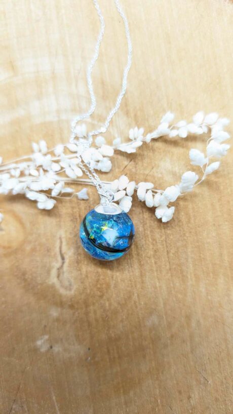 Le-Bijou-de-Maman-bijoux-lait-maternel-personnalises-souvenir-collier-ma-bulle-dor-mechee-3