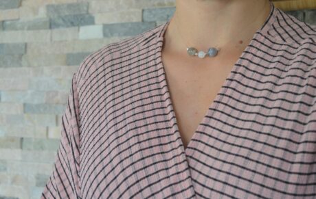 Le-Bijou-de-Maman-bijoux-lait-maternel-personnalises-souvenir-collier-agate-du-botswana