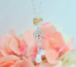 Le-Bijou-de-Maman-bijoux-lait-maternel-personnalises-souvenir-mon-collier-camille