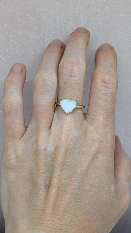 d257fd4d-ab9d-456d-9779-57d9bc1905bd