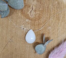 Le-Bijou-de-Maman-bijoux-lait-maternel-personnalises-souvenir-collier-ma-goutte-en-transparence